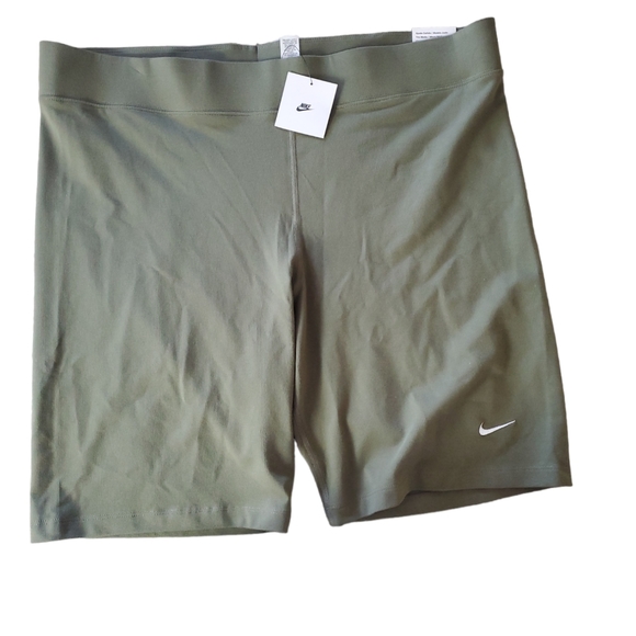 Nike womens tight fit midrise cotton bike shorts olive green size 2X - Picture 2 of 5
